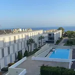 Residencia Lucia Apartamento